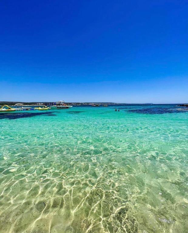Fit And Padel Paradise Escape-sun, Sea And Padel Hotel